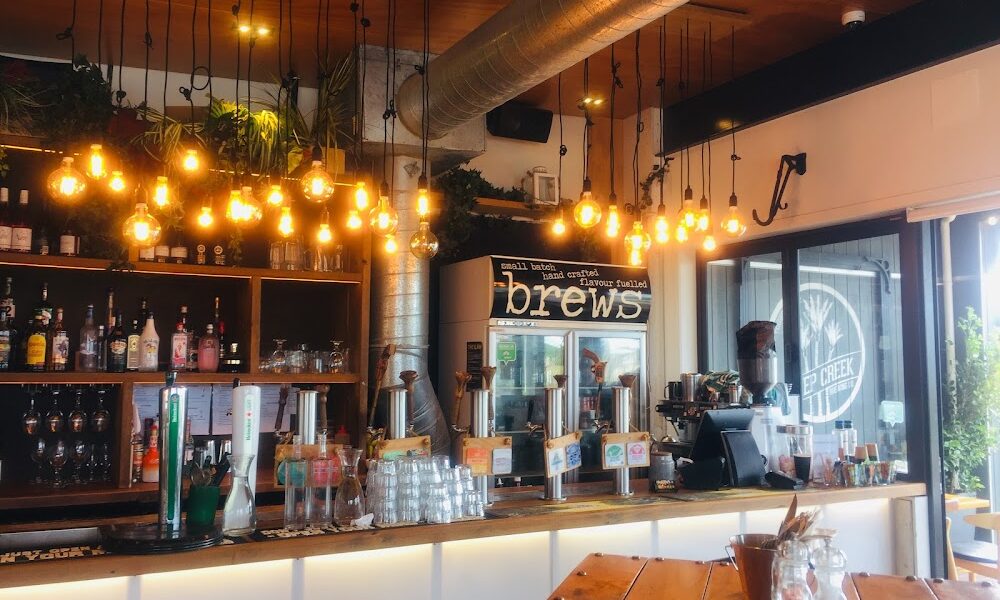 Coast – Bites & Brews